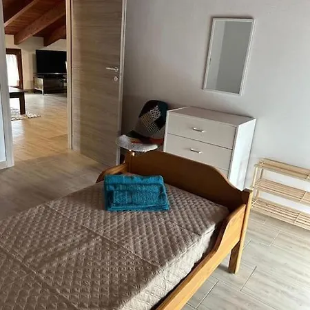 L'oliveto Apartment