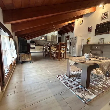 L'oliveto Apartment