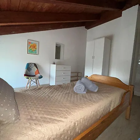 L'oliveto Apartment